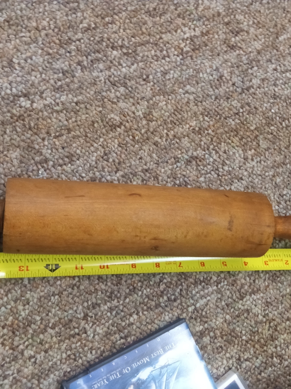Classic Wooden Rolling Pin in Light Brown